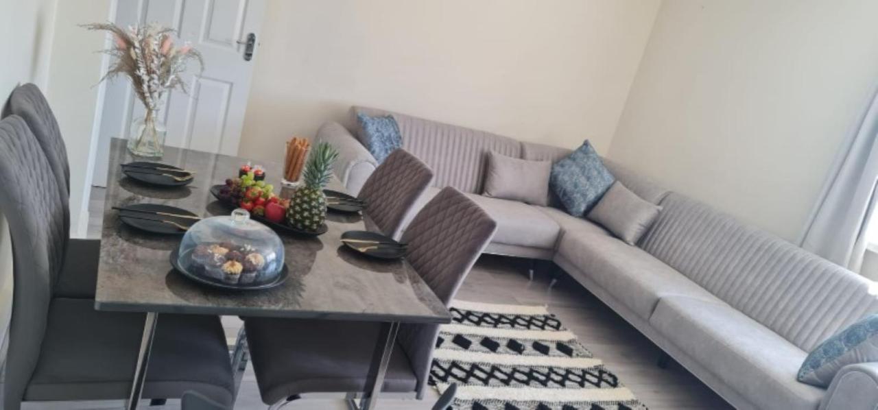 Stylish & Cozy 2-Bedroom Flat In Hoxton & Shoreditch Londen Buitenkant foto