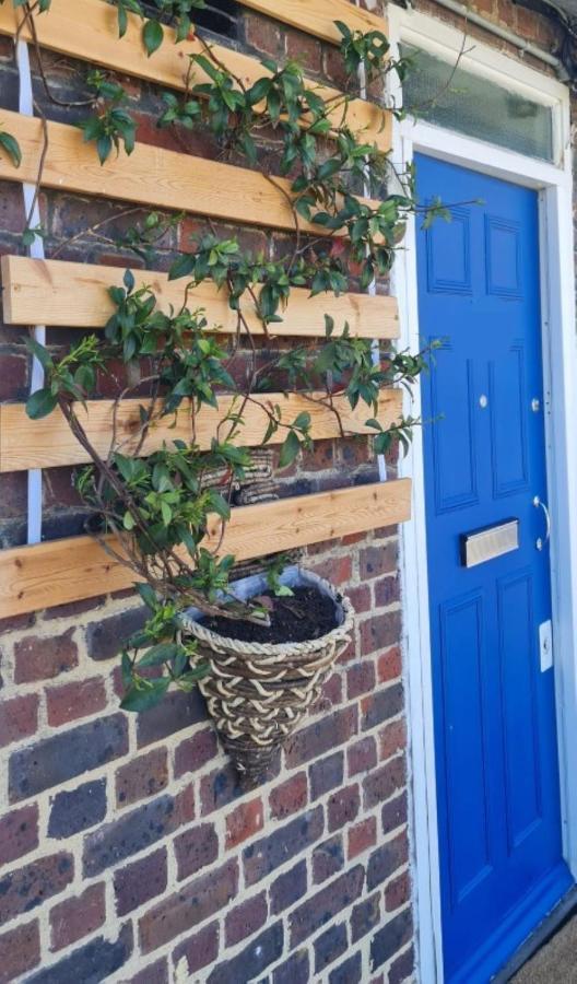 Stylish & Cozy 2-Bedroom Flat In Hoxton & Shoreditch Londen Buitenkant foto
